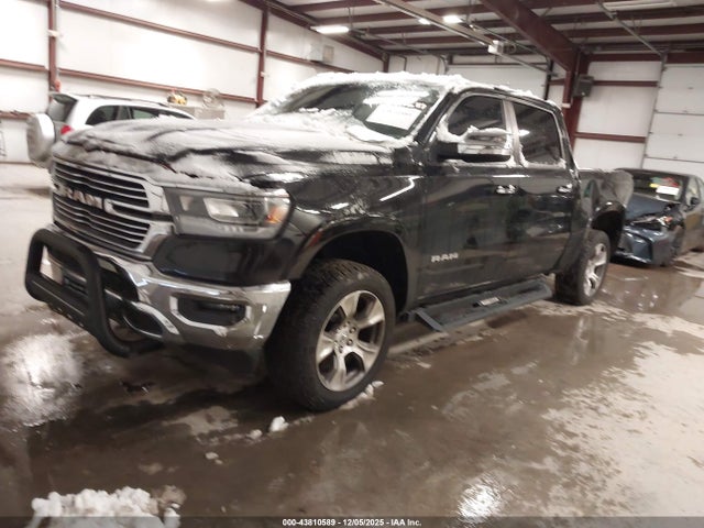 43810589 :رقم المزاد ، 1C6SRFJT5LN222574 vin ، 2020 Ram 1500 Laramie  4x4 5'7 Box مزاد بيع