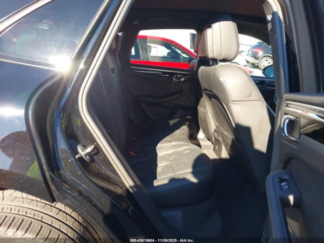 2024 PORSCHE MACAN WP1AA2A59RLB17531 Photo 7
