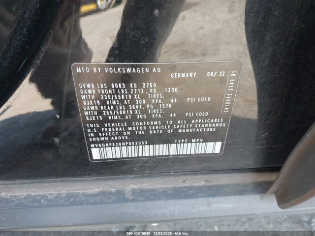 2022 VOLKSWAGEN ID.4 WVGGNPE28NP052053 Photo 8