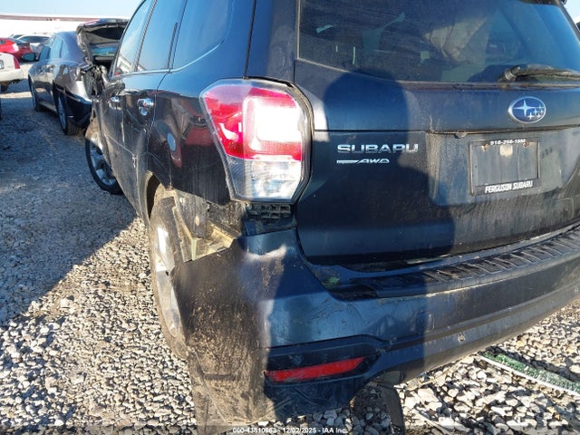 2018 Subaru Forester 2.5i Touring მანქანა იყიდება აუქციონზე, vin: JF2SJAWC9JH565591, აუქციონის ნომერი: 43810663