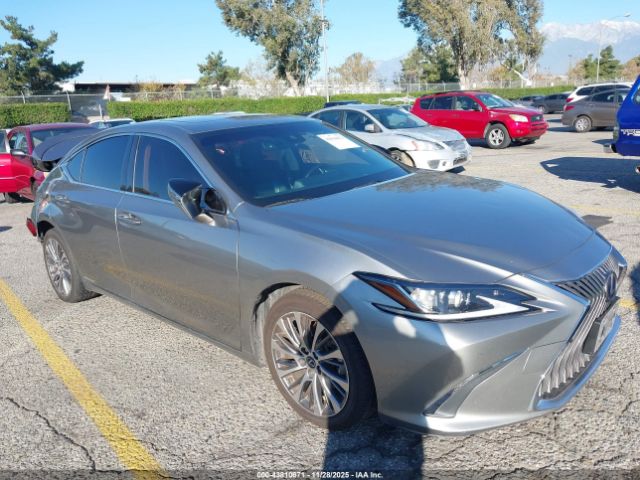 2019 LEXUS ES 300H JTHB21B19K2033647