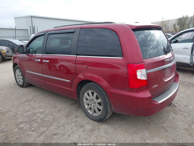 Продажа на аукционе авто 2015 Chrysler Town & Country Touring, vin: 2C4RC1BG2FR505891, номер лота: 43810775