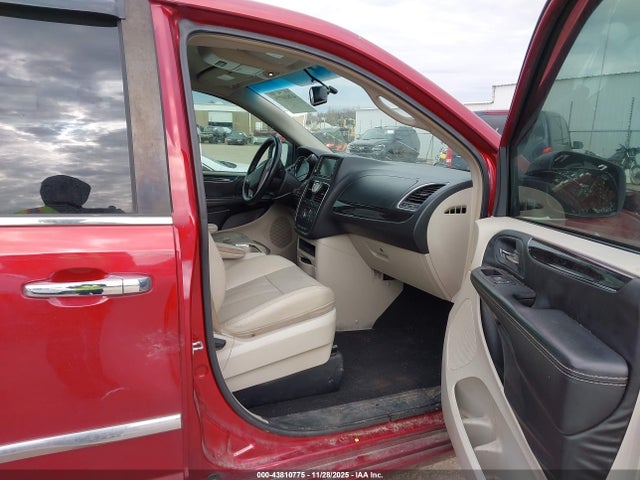 Продажа на аукционе авто 2015 Chrysler Town & Country Touring, vin: 2C4RC1BG2FR505891, номер лота: 43810775