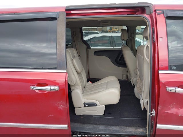 Продажа на аукционе авто 2015 Chrysler Town & Country Touring, vin: 2C4RC1BG2FR505891, номер лота: 43810775