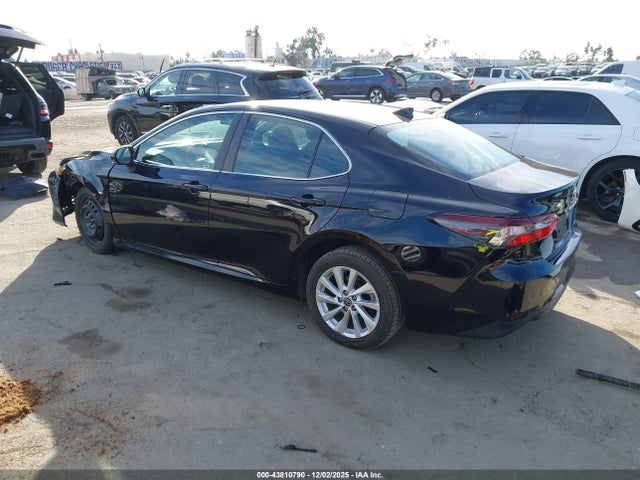 4T1C11AK8RU909461 Toyota CAMRY LE