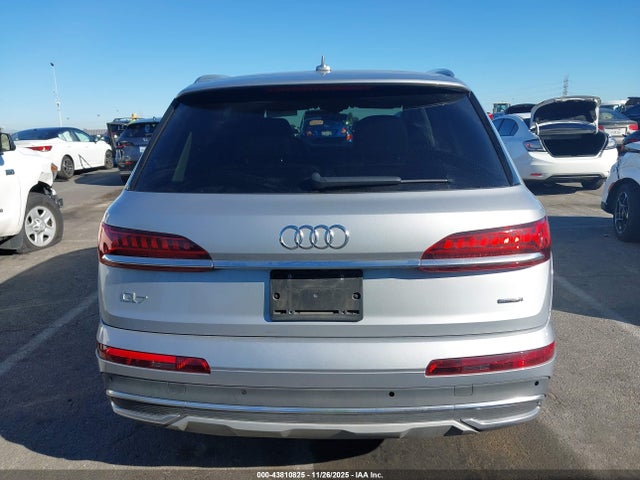 43810825 :رقم المزاد ، WA1AXBF76ND019730 vin ، 2022 Audi Q7 Premium 55 Tfsi Quattro Tiptronic مزاد بيع