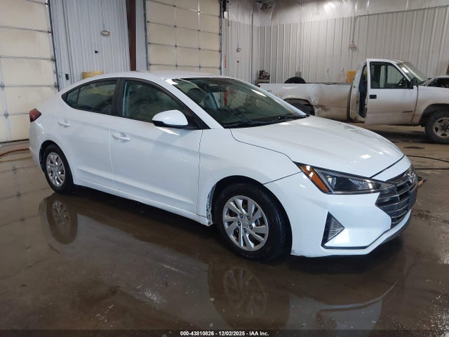 Hyundai ELANTRA SE 2019 5NPD74LF5KH423294 main image