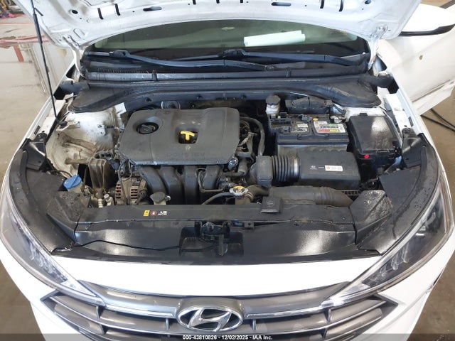 Hyundai ELANTRA SE 2019 5NPD74LF5KH423294 Image 10