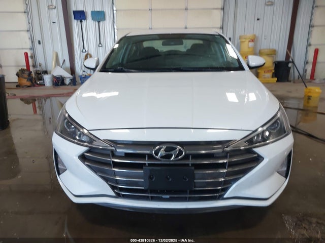 Hyundai ELANTRA SE 2019 5NPD74LF5KH423294 Image 12