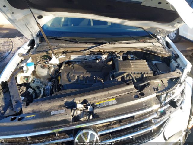 2022 VOLKSWAGEN TIGUAN 3VV3B7AX5NM131569 Photo 9