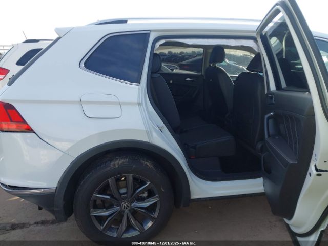 2022 VOLKSWAGEN TIGUAN 3VV3B7AX5NM131569 Photo 7