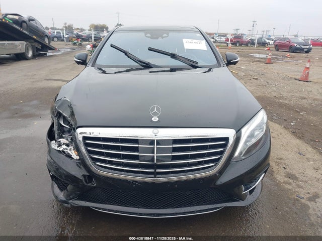 WDDUG8CB0GA243472 Mercedes-Benz S 550