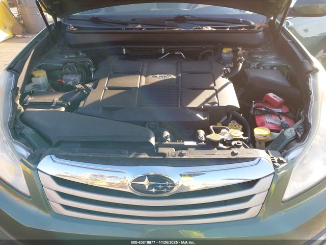 43810877 :رقم المزاد ، 4S4BRDAC6C2266884 vin ، 2012 Subaru Outback 3.6r مزاد بيع