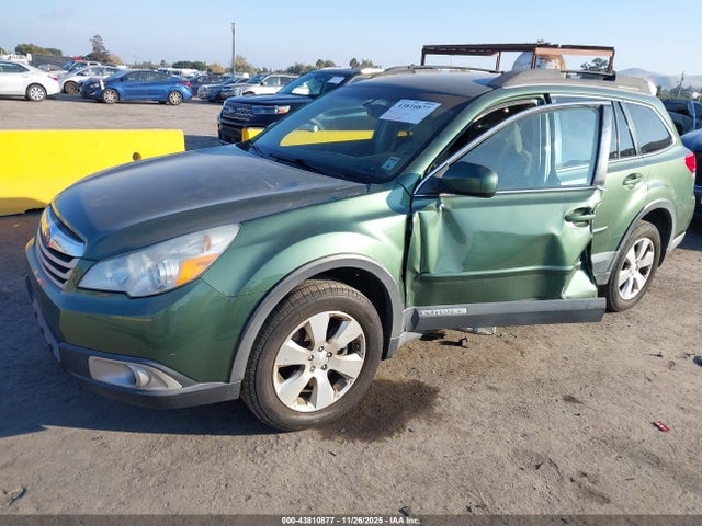 43810877 :رقم المزاد ، 4S4BRDAC6C2266884 vin ، 2012 Subaru Outback 3.6r مزاد بيع
