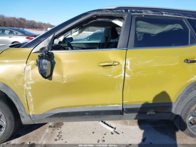 2024 KIA SELTOS KNDEUCAA7R7556135 Photo 5