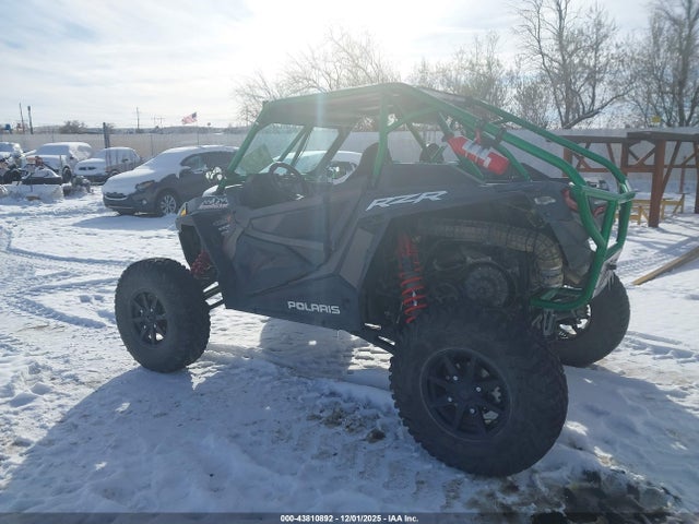 2019 POLARIS RZR 3NSVEL927KG818061 Photo 2