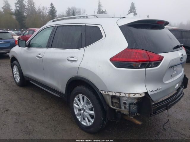 2018 NISSAN ROGUE 5N1AT2MVXJC801592 Photo 2