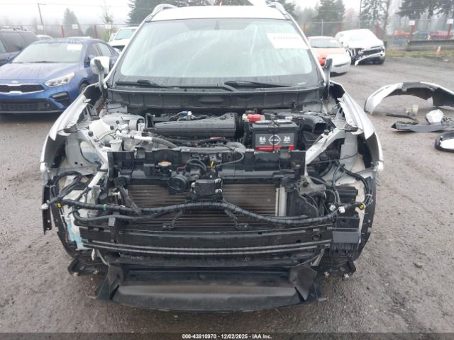 2018 NISSAN ROGUE 5N1AT2MVXJC801592 Photo 5