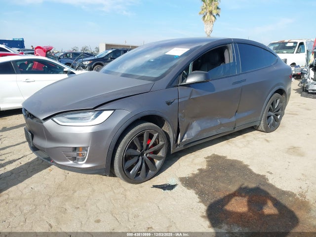 2020 TESLA MODEL X 5YJXCBE26LF273414 Photo 1