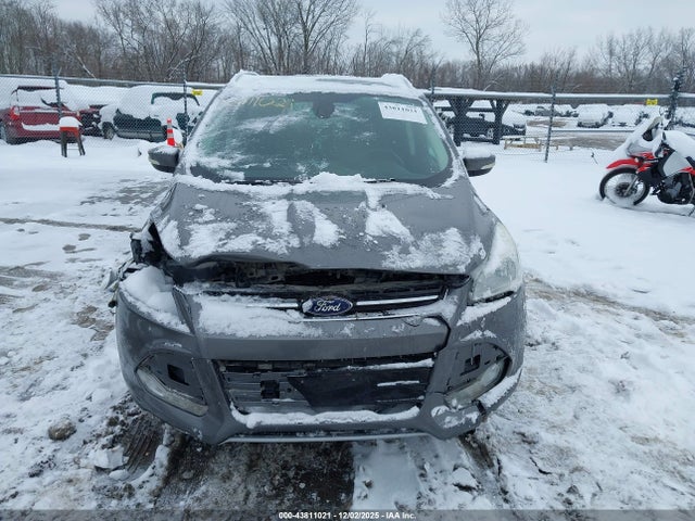 1FMCU0JX6EUB79749 Ford Escape Titanium