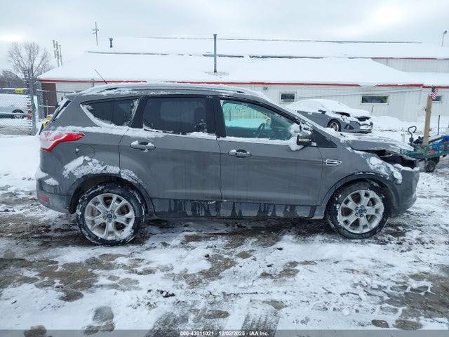 1FMCU0JX6EUB79749 Ford Escape Titanium
