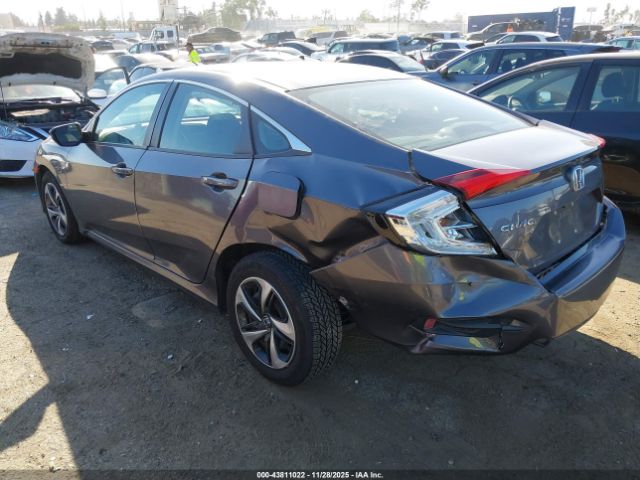 2019 HONDA CIVIC 2HGFC2F63KH588422 Photo 2