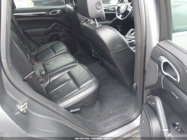 2012 PORSCHE CAYENNE WP1AA2A21CLA02886 Photo 7