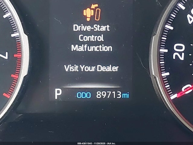 2T3P1RFV0MW216886 Toyota Rav4 Xle