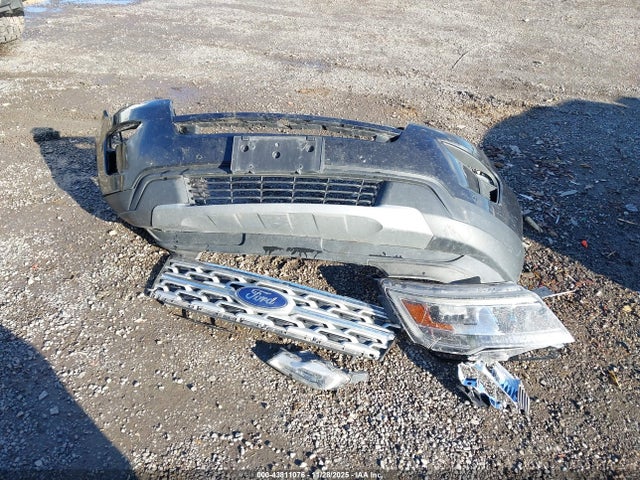 Продажа на аукционе авто 2019 Ford Explorer Xlt, vin: 1FM5K8D87KGB16297, номер лота: 43811076