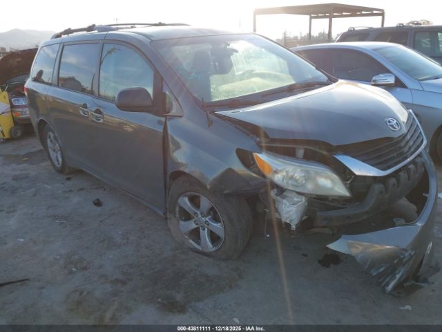 2011 TOYOTA SIENNA 5TDKK3DC9BS145272