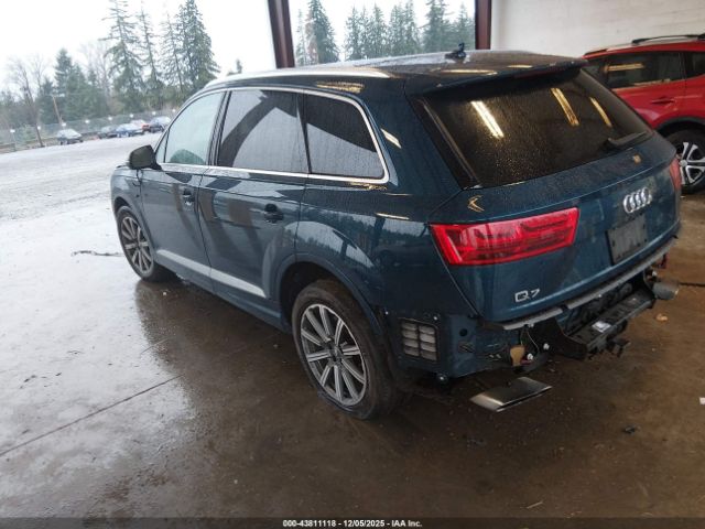 2019 AUDI Q7 WA1LAAF72KD020860 Photo 2