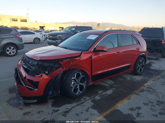 KNDCR3LE6P5066447 KIA Niro Ex Touring