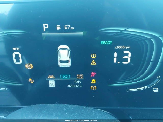 KNDCR3LE6P5066447 KIA Niro Ex Touring