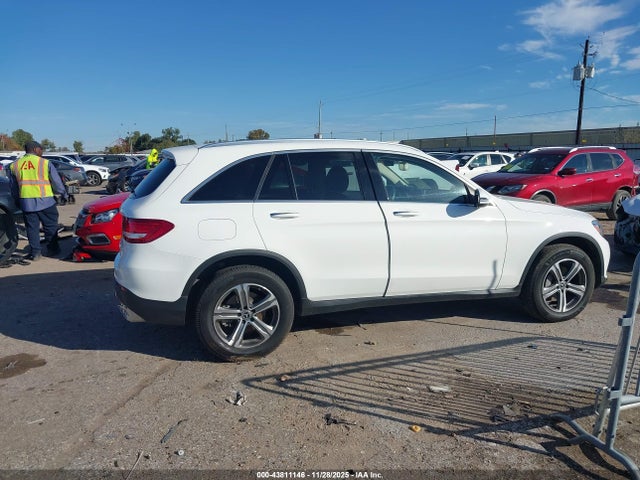 Продажа на аукционе авто 2018 Mercedes-benz Glc 300, vin: WDC0G4JB0JV052200, номер лота: 43811146