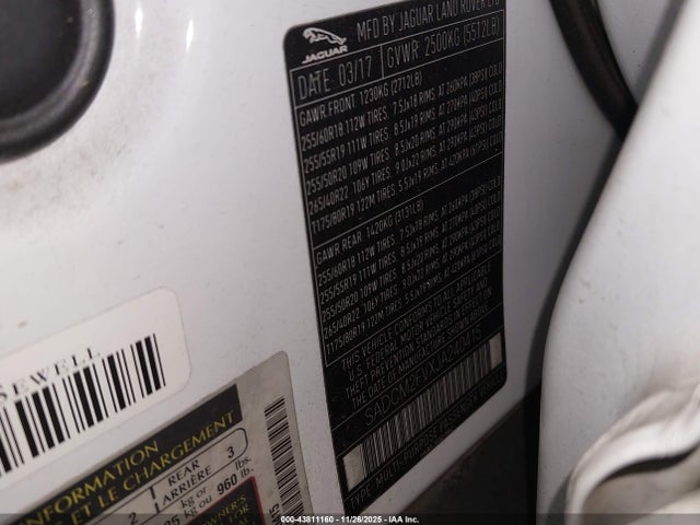2018 JAGUAR F-PACE SADCM2FVXJA240415 Photo 8