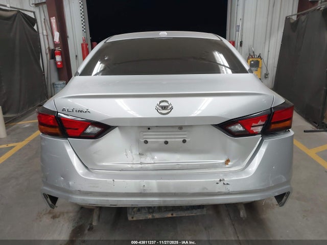 Nissan Altima 2.5 S 2019 1N4BL4BV3KC191906 Image 16