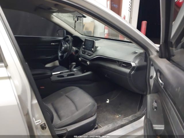 2019 NISSAN ALTIMA 1N4BL4BV3KC191906 Photo 4