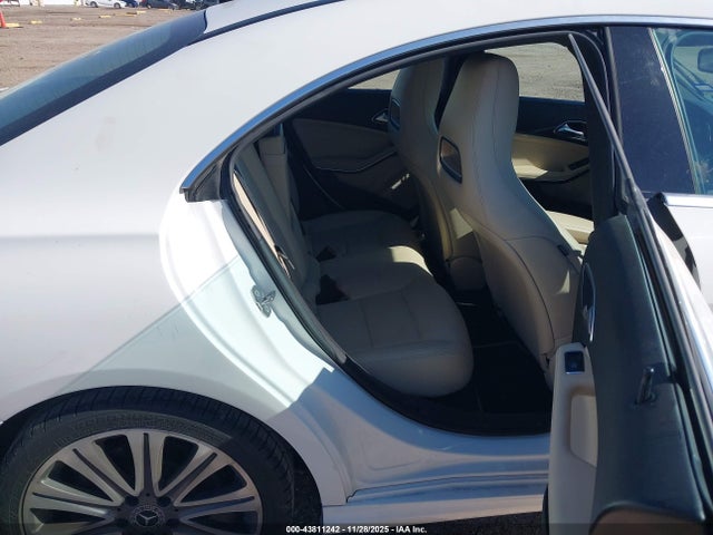 2018 MERCEDES-BENZ CLA 250 WDDSJ4EB8JN671207 Photo 7