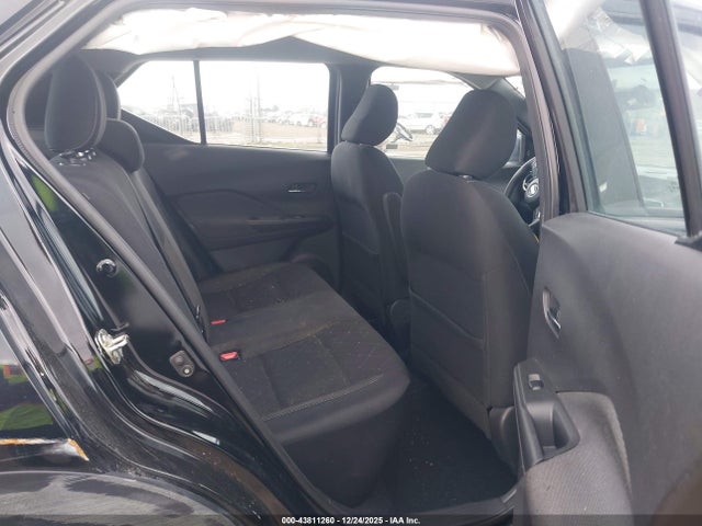3N1CP5CUXKL529551 Nissan KICKS SV