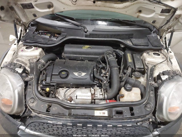 2011 MINI COOPER S WMWSV3C55BTY25050 Photo 9