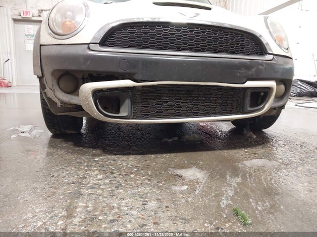 2011 MINI COOPER S WMWSV3C55BTY25050 Photo 5