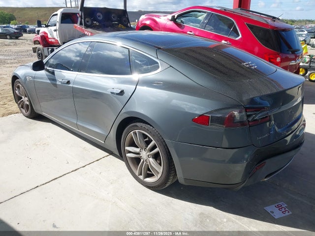 2013 TESLA MODEL S 5YJSA1CN9DFP12064 Photo 2