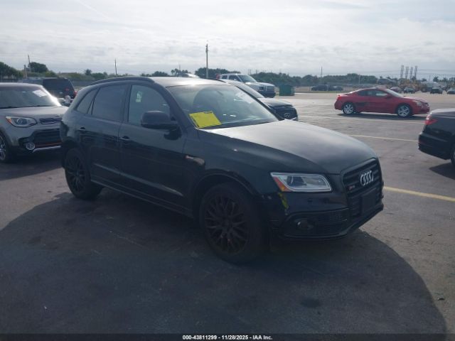 2017 AUDI SQ5 WA1CCAFP4HA073631