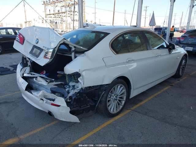 2011 Bmw 535i მანქანა იყიდება აუქციონზე, vin: WBAFR7C55BC804924, აუქციონის ნომერი: 43811308