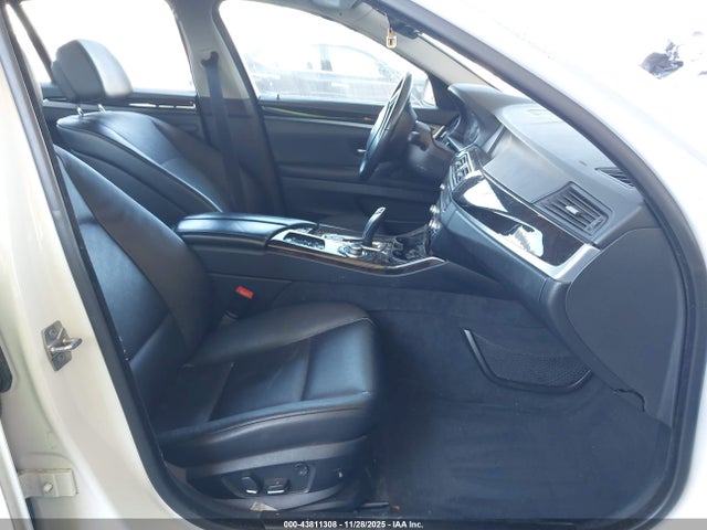 2011 Bmw 535i მანქანა იყიდება აუქციონზე, vin: WBAFR7C55BC804924, აუქციონის ნომერი: 43811308