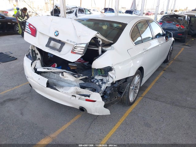 2011 Bmw 535i მანქანა იყიდება აუქციონზე, vin: WBAFR7C55BC804924, აუქციონის ნომერი: 43811308