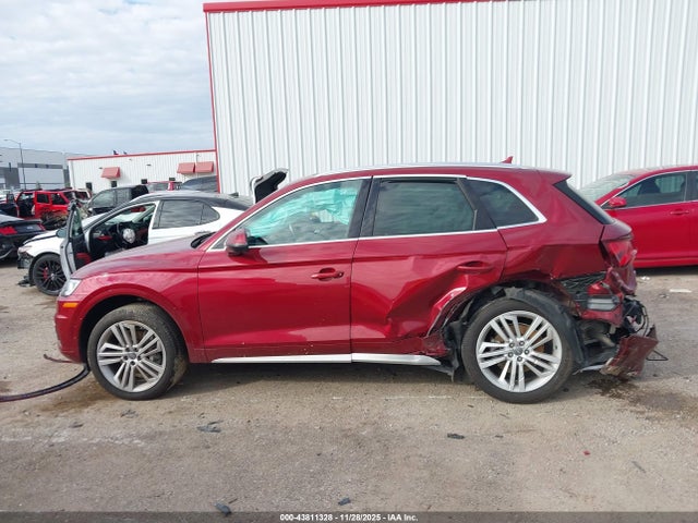 2018 Audi Q5 2.0t Premium/2.0t Tech Premium მანქანა იყიდება აუქციონზე, vin: WA1BNAFY9J2235896, აუქციონის ნომერი: 43811328