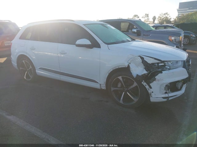 2019 AUDI Q7 WA1VAAF75KD007884 Photo 0
