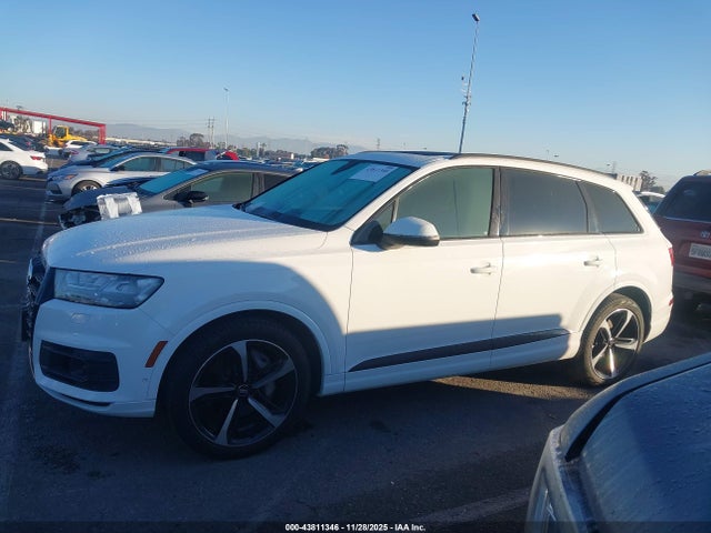 WA1VAAF75KD007884 Audi Q7 55 Premium