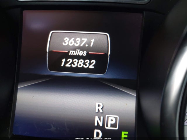 Mercedes-Benz CLA 250 2015 WDDSJ4EBXFN230718 Image 15